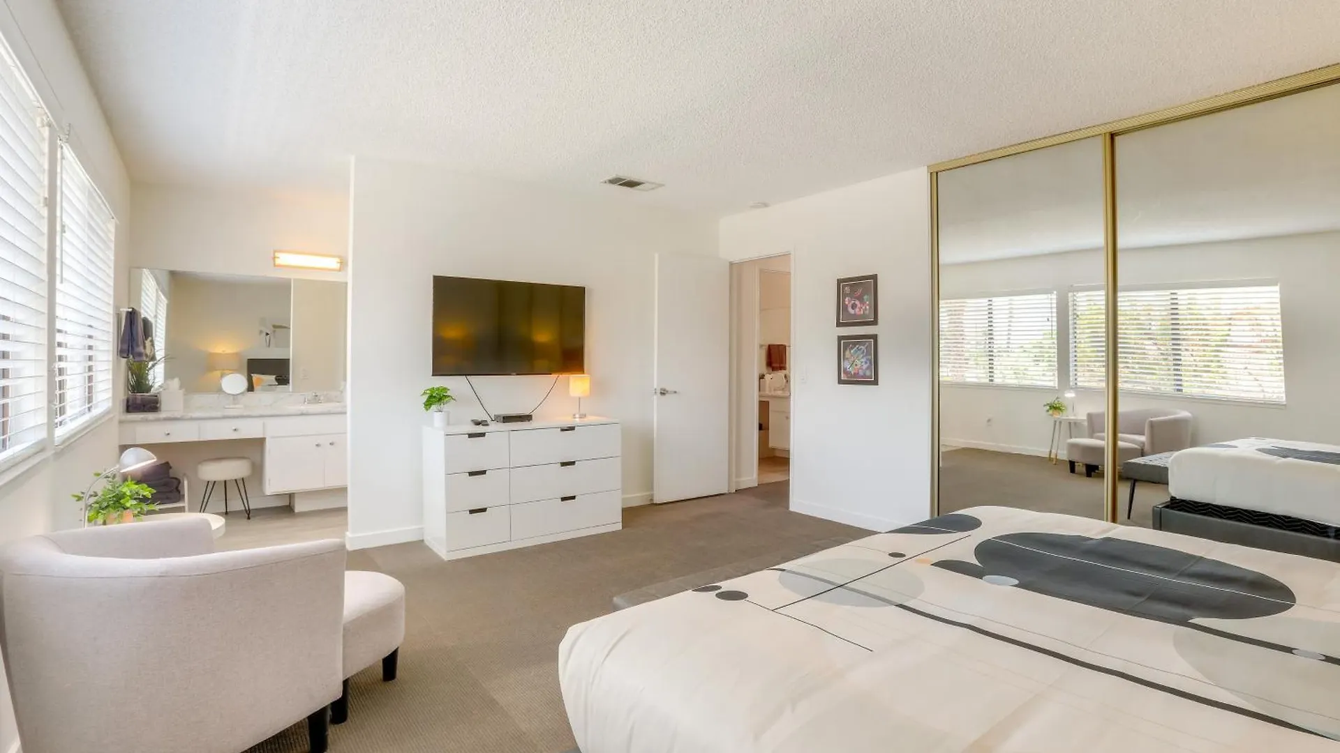 شقة Palm Springs Abode With Pool Access, Near Golfing الولايات المتحدة الأمريكية